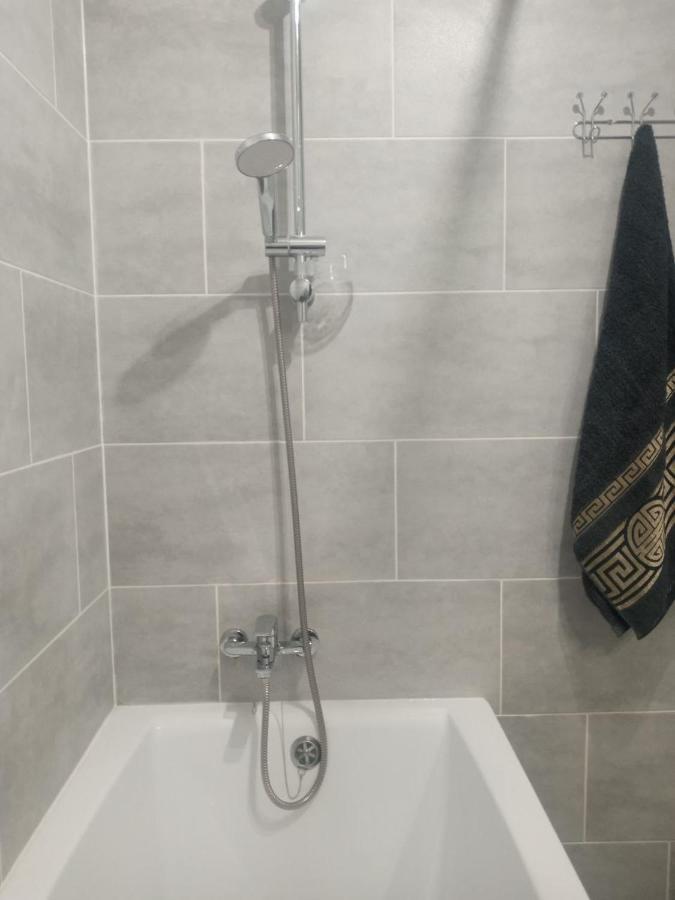 Як Вдома ! Appartement Oezjhorod Buitenkant foto